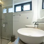 Adria Seafront D Private Pool Zaton (Zadar)