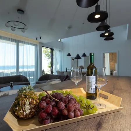 Adria Seafront D Private Pool Villa Zaton (Zadar)