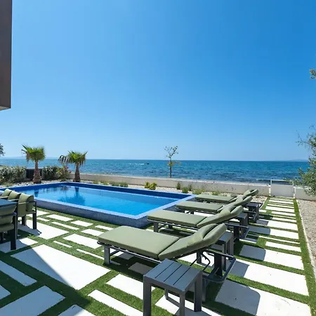 Villa Adria - Seafront D Zaton (Zadar)