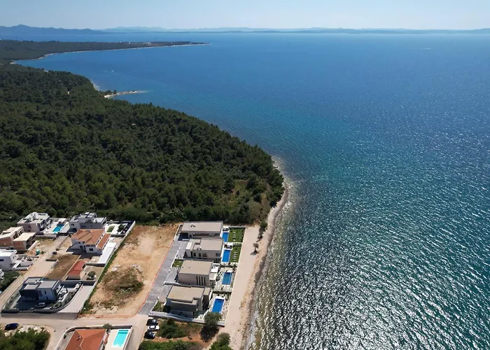 Adria Seafront D Private Pool * Zaton (Zadar)