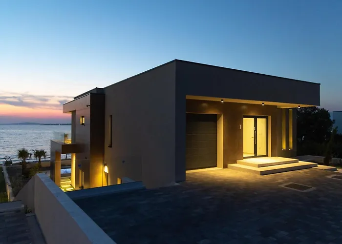 Villa Adria Seafront D Private Pool Zaton (Zadar)
