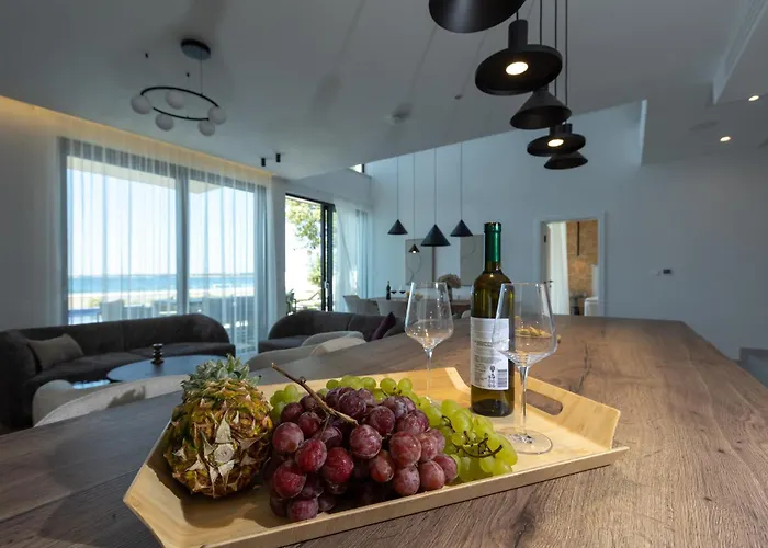 Adria Seafront D Private Pool Villa Zaton (Zadar)