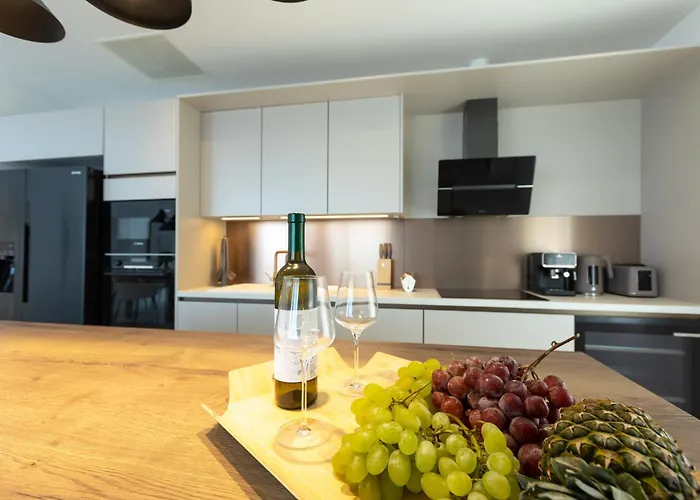 Villa Adria - Seafront D Zaton (Zadar)