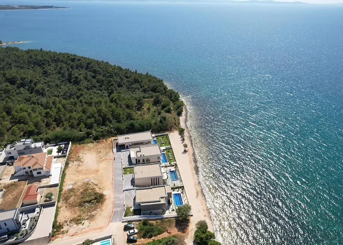 Villa Adria Seafront D Private Pool Zaton (Zadar)
