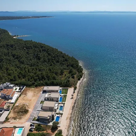 Adria Seafront D Private Pool * Zaton (Zadar)
