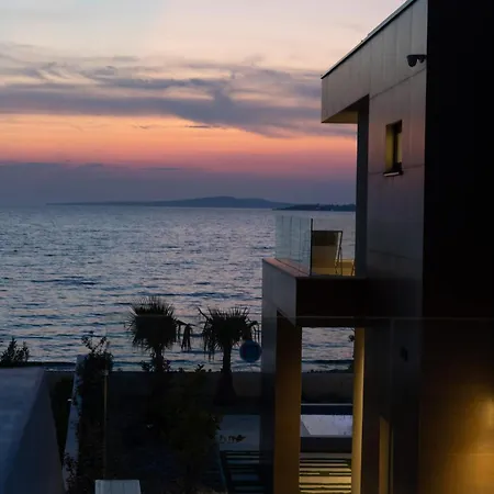 Adria Seafront D Private Pool Zaton (Zadar)
