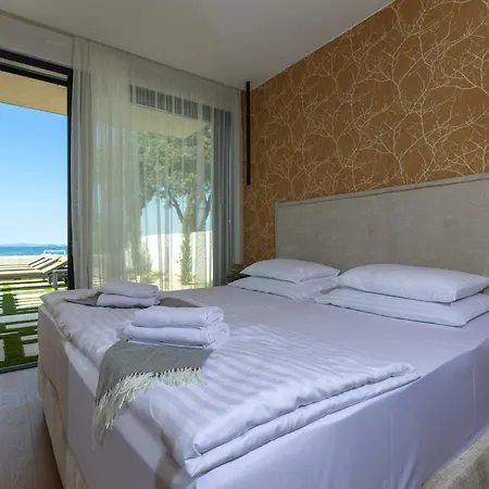 Adria Seafront D Private Pool * Zaton (Zadar)